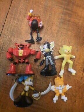 Sonic The Hedgehog & Tails Lot If 6 Actuon Figures